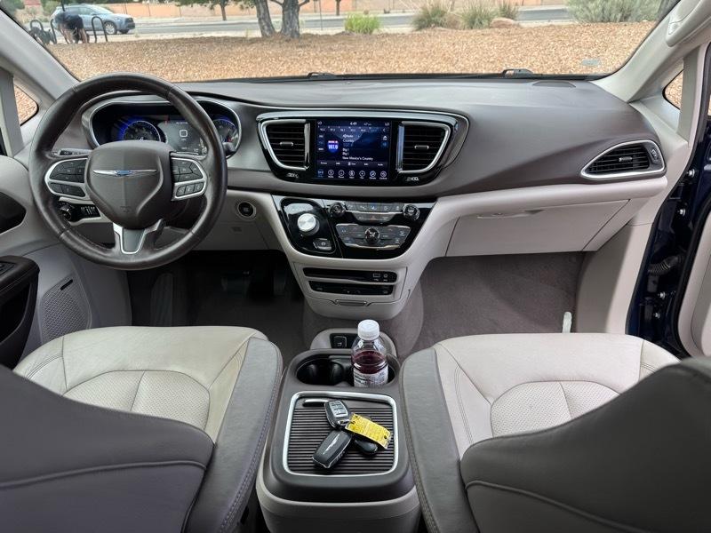 Chrysler Pacifica Touring L Plus FWD 2019