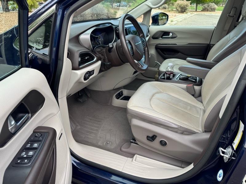 Chrysler Pacifica Touring L Plus FWD 2019