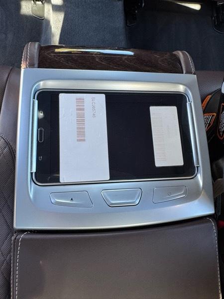 BMW 7 Series M760i xDrive Sedan 2022