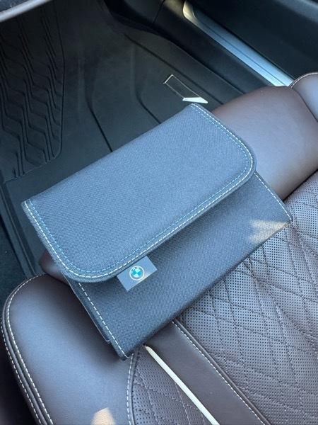 BMW 7 Series M760i xDrive Sedan 2022