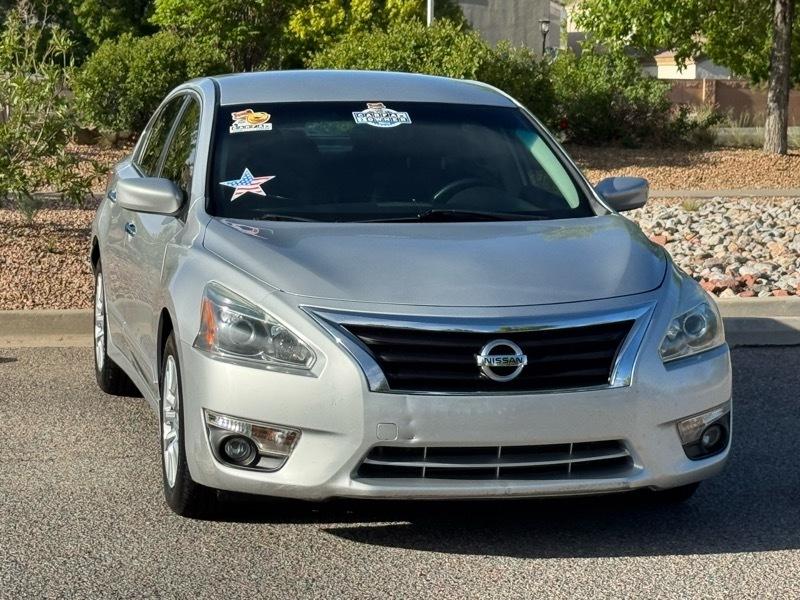 Nissan Altima 4dr Sdn I4 2.5 S 2013