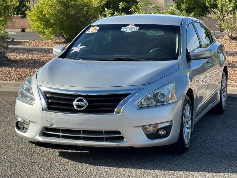 Nissan Altima 4dr Sdn I4 2.5 S 2013
