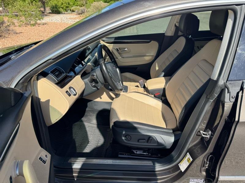 Volkswagen CC 2.0T Sport DSG PZEV 2017