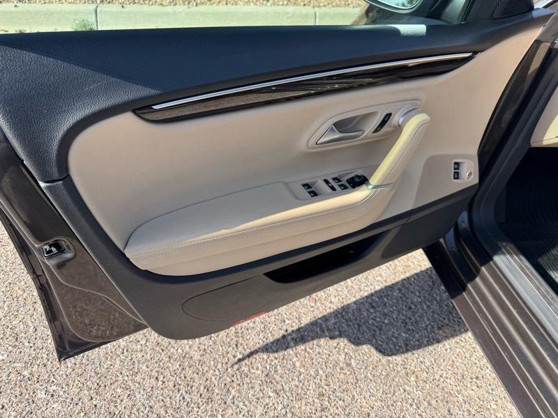 Volkswagen CC 2.0T Sport DSG PZEV 2017