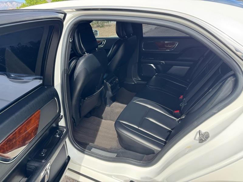 Lincoln Continental Standard FWD 2020