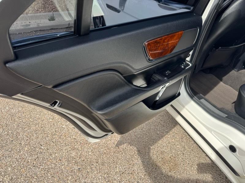 Lincoln Continental Standard FWD 2020