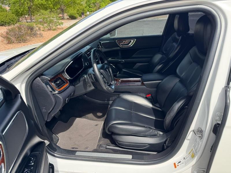 Lincoln Continental Standard FWD 2020