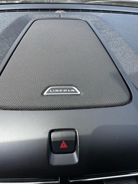 Lincoln Continental Standard FWD 2020