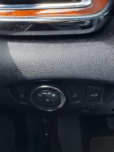 Lincoln Continental Standard FWD 2020