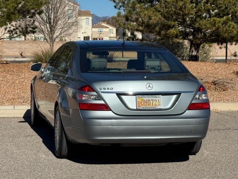 Mercedes-Benz S-Class 4dr Sdn 5.5L V8 RWD 2007