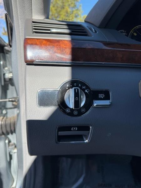 Mercedes-Benz S-Class 4dr Sdn 5.5L V8 RWD 2007