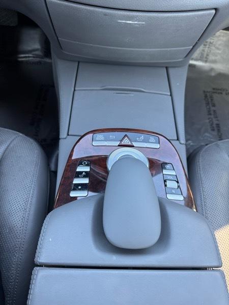 Mercedes-Benz S-Class 4dr Sdn 5.5L V8 RWD 2007