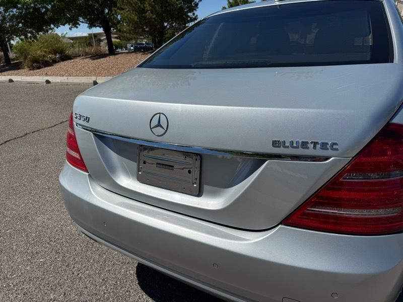 Mercedes-Benz S-Class 4dr Sdn S 350 BlueTEC 4MATIC 2012