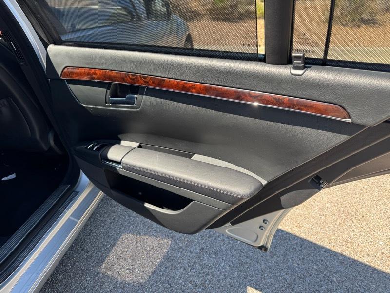 Mercedes-Benz S-Class 4dr Sdn S 350 BlueTEC 4MATIC 2012