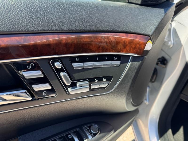 Mercedes-Benz S-Class 4dr Sdn S 350 BlueTEC 4MATIC 2012