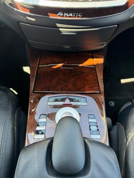 Mercedes-Benz S-Class 4dr Sdn S 350 BlueTEC 4MATIC 2012