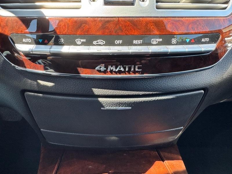 Mercedes-Benz S-Class 4dr Sdn S 350 BlueTEC 4MATIC 2012