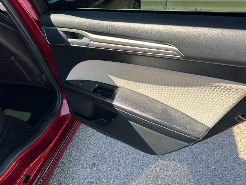 Ford Fusion SE FWD 2019