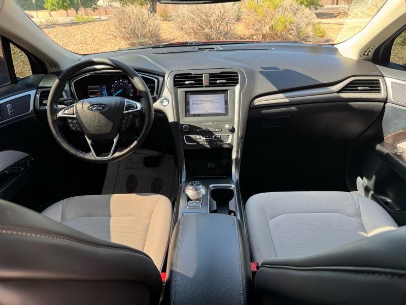 Ford Fusion SE FWD 2019