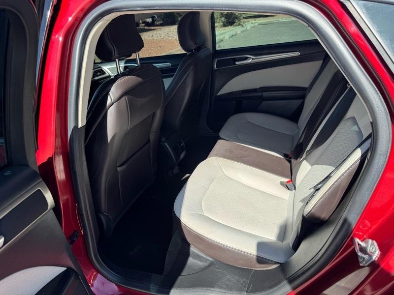 Ford Fusion SE FWD 2019