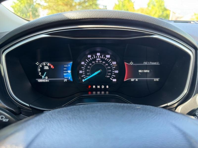 Ford Fusion SE FWD 2019