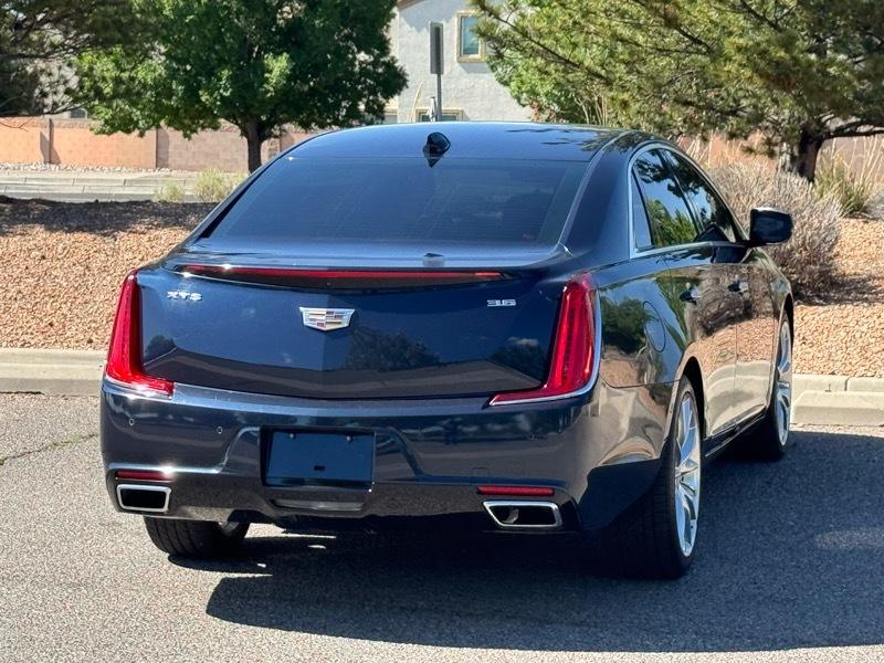 Cadillac XTS 4dr Sdn Luxury FWD 2019
