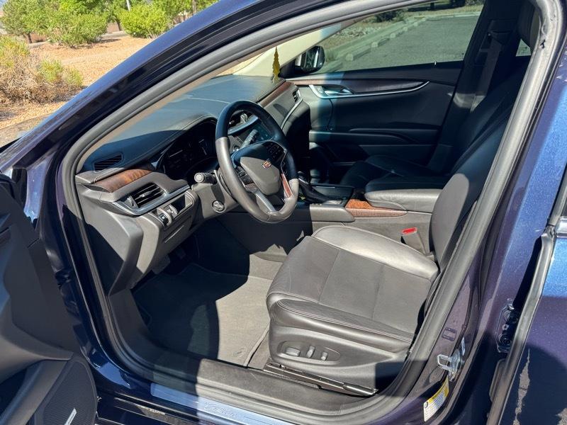 Cadillac XTS 4dr Sdn Luxury FWD 2019