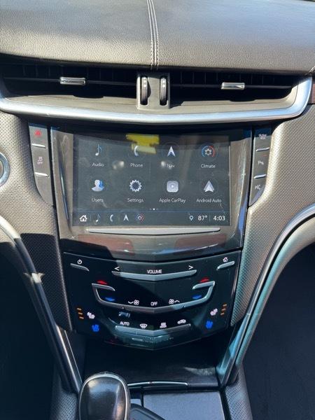 Cadillac XTS 4dr Sdn Luxury FWD 2019