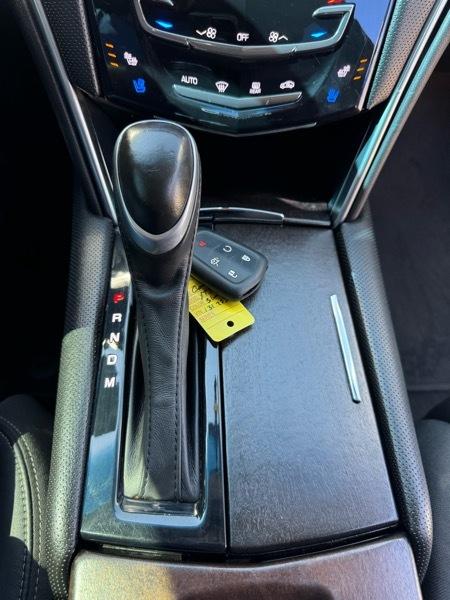 Cadillac XTS 4dr Sdn Luxury FWD 2019