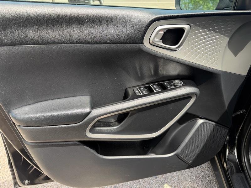 Kia Soul LX Manual 2021