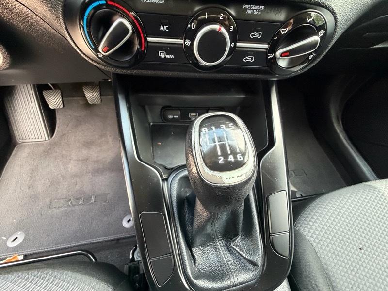 Kia Soul LX Manual 2021
