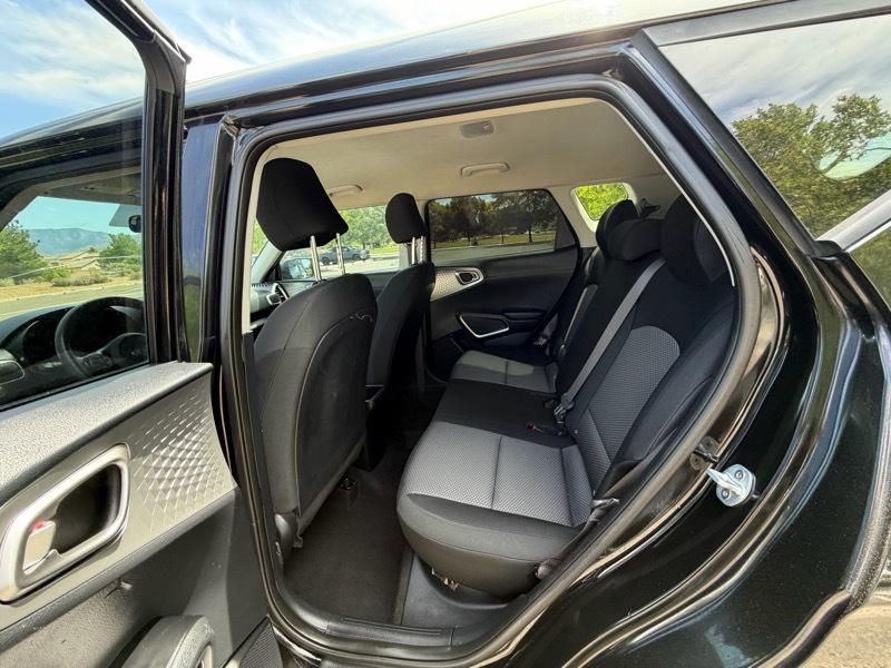 Kia Soul LX Manual 2021