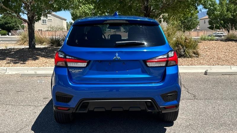 Mitsubishi Outlander Sport ES 2.0 CVT 2021