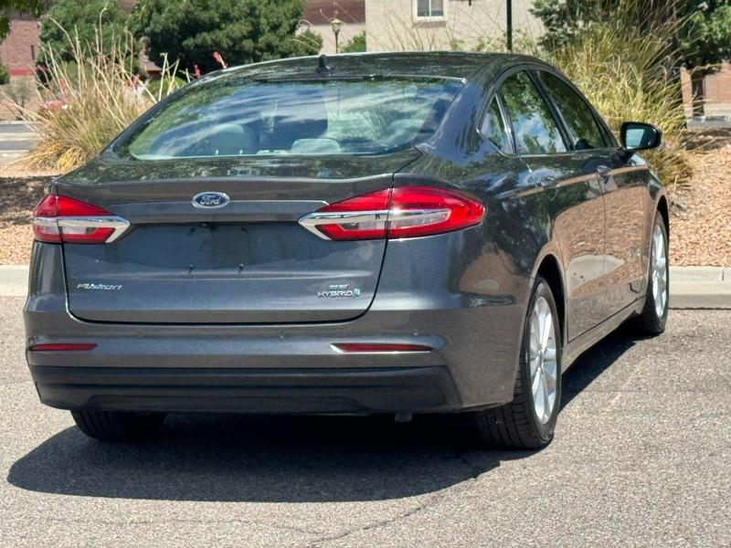 Ford Fusion Hybrid SE FWD 2019
