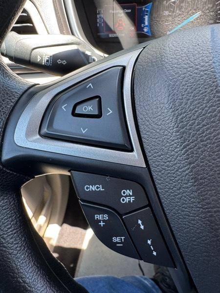 Ford Fusion Hybrid SE FWD 2019