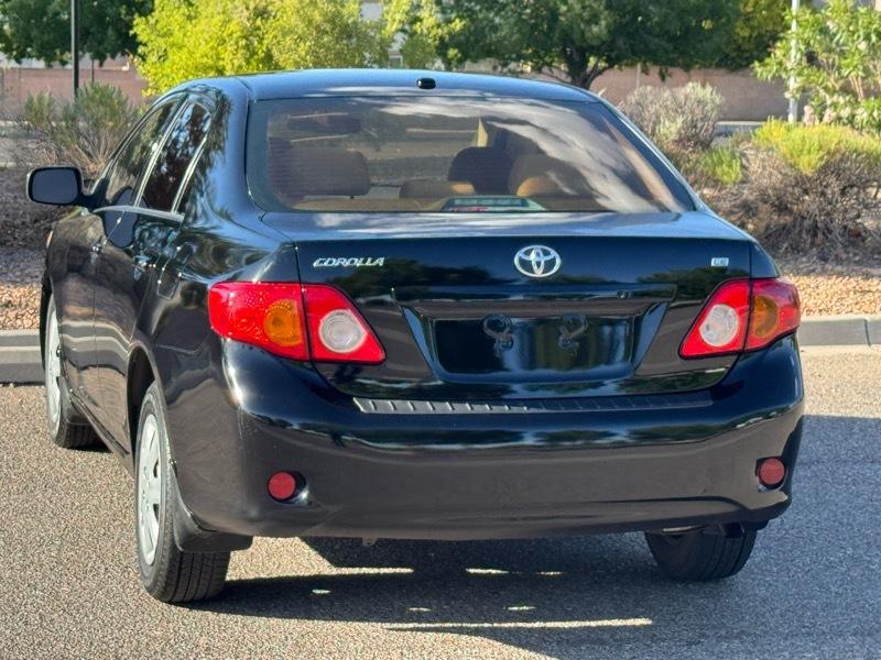 Toyota Corolla 4dr Sdn Auto LE (Natl) 2009