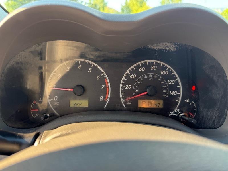 Toyota Corolla 4dr Sdn Auto LE (Natl) 2009