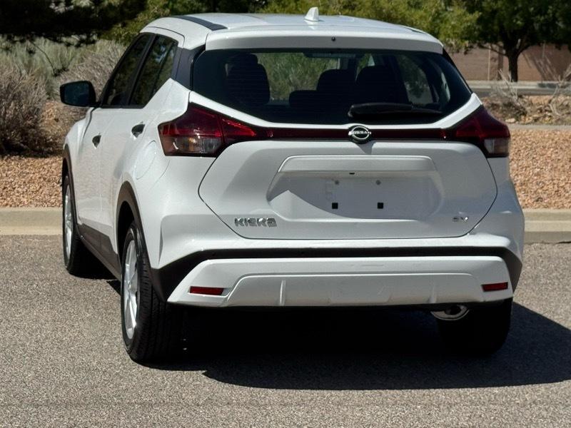 Nissan Kicks S FWD 2023