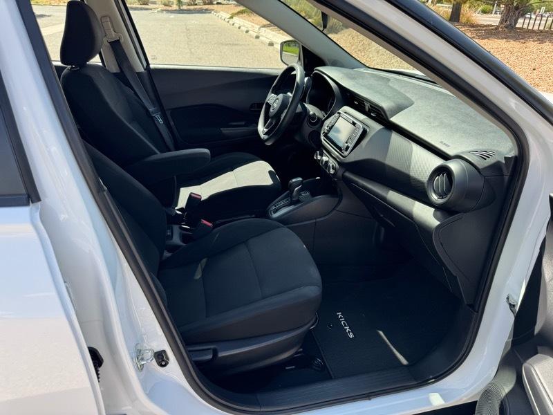 Nissan Kicks S FWD 2023