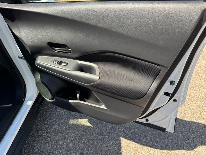 Nissan Kicks S FWD 2023