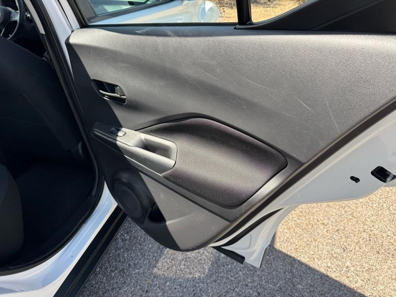 Nissan Kicks S FWD 2023