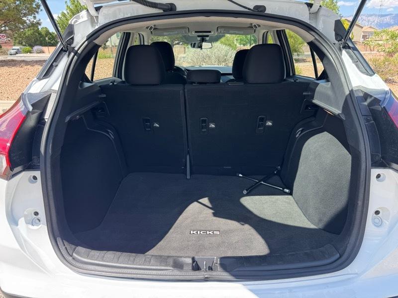 Nissan Kicks S FWD 2023