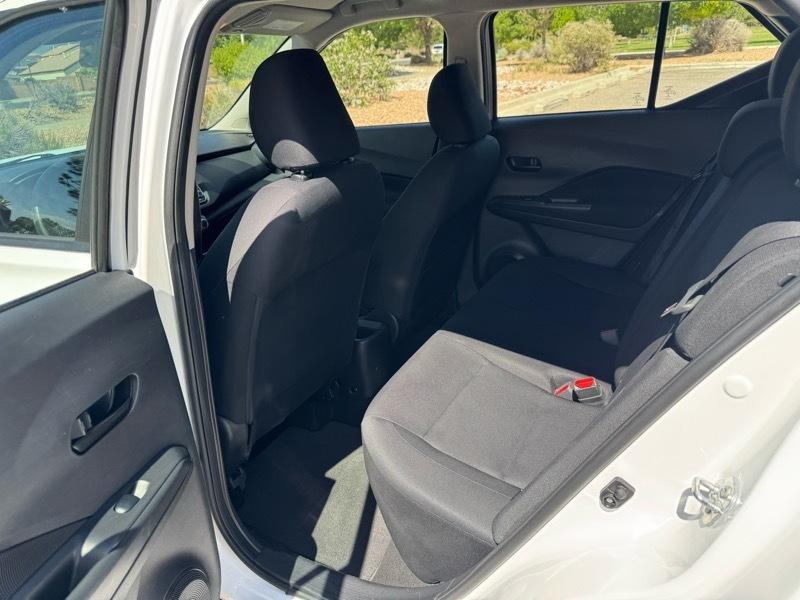 Nissan Kicks S FWD 2023