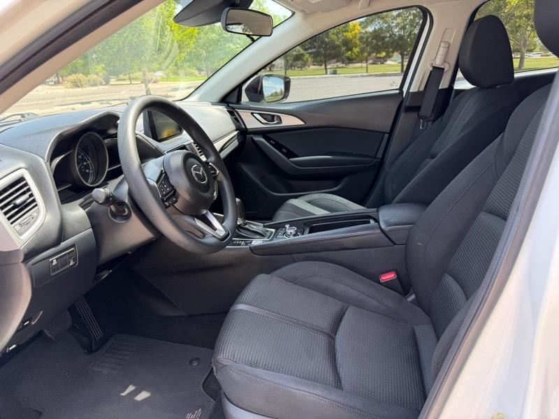 Mazda Mazda3 4-Door Sport Auto 2018