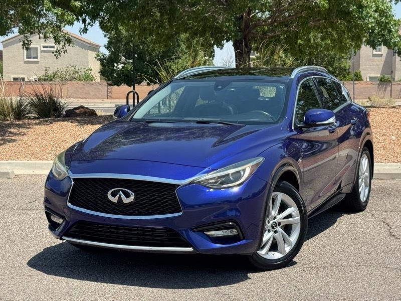 2018 Infiniti QX30 Premium FWD