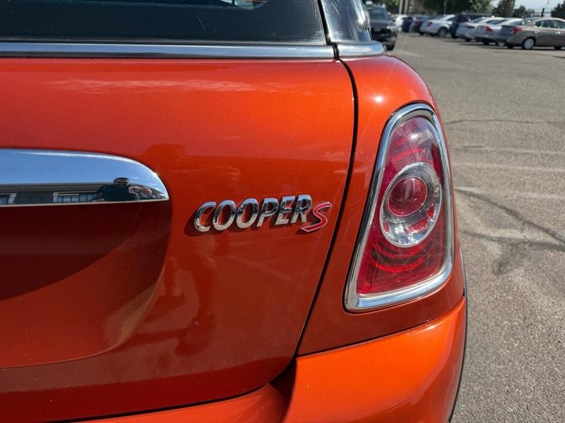 MINI Cooper Hardtop 2dr Cpe S 2012
