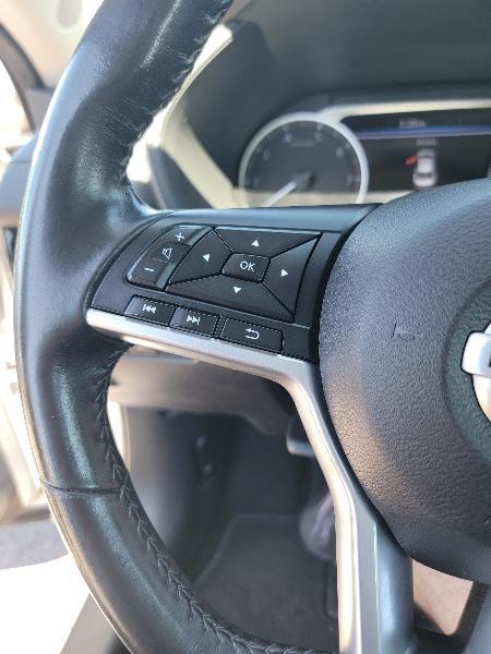 Nissan Sentra SV CVT 2021