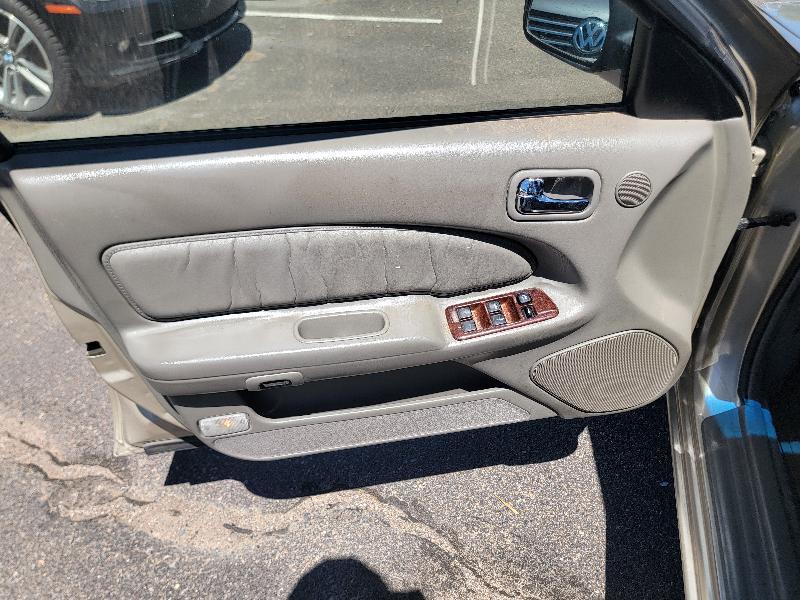 Infiniti I30 4dr Sdn Auto 1999