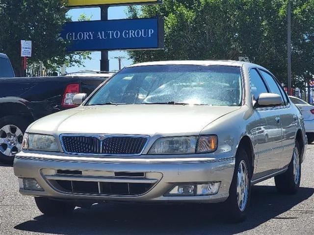 Gold 1999 INFINITI I30 Sedan Front-Wheel Drive Automatic