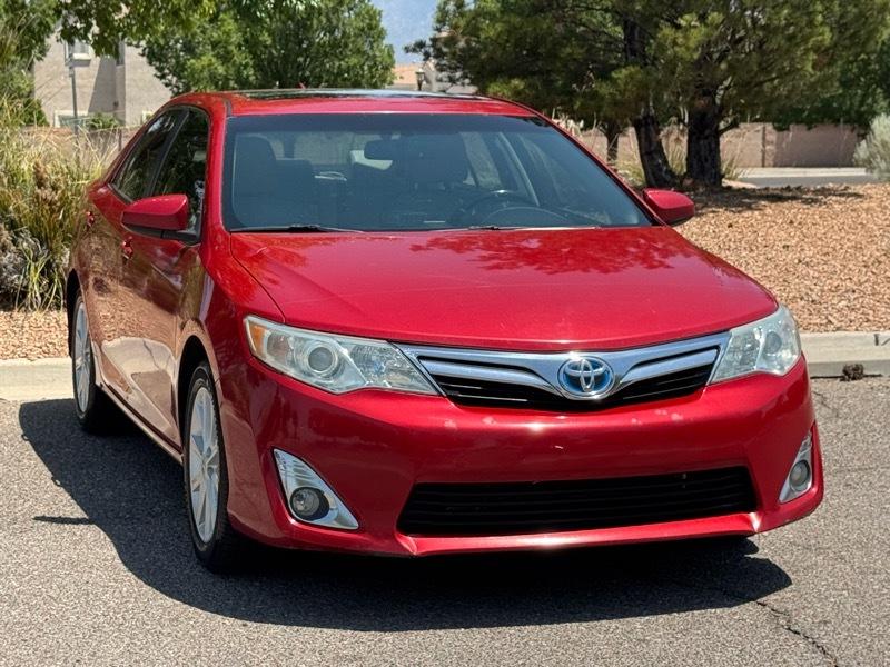 Toyota Camry Hybrid 4dr Sdn XLE (Natl) 2013